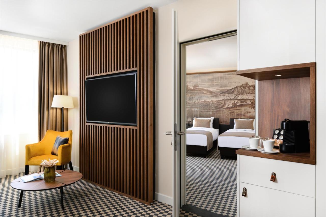 Hotel Grand 4*